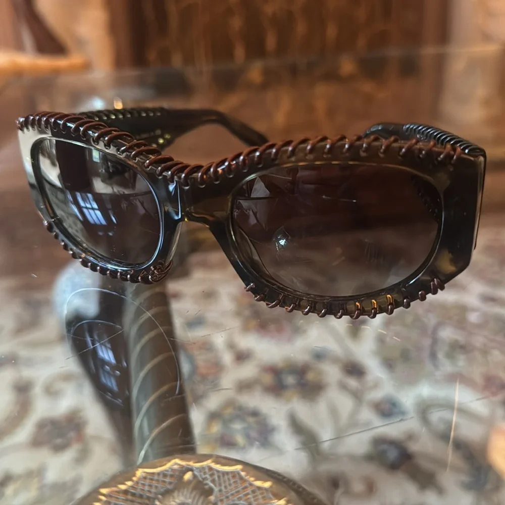 Sunglasses Burberry Elegant Brown Beaded Sunglasses made in Italy